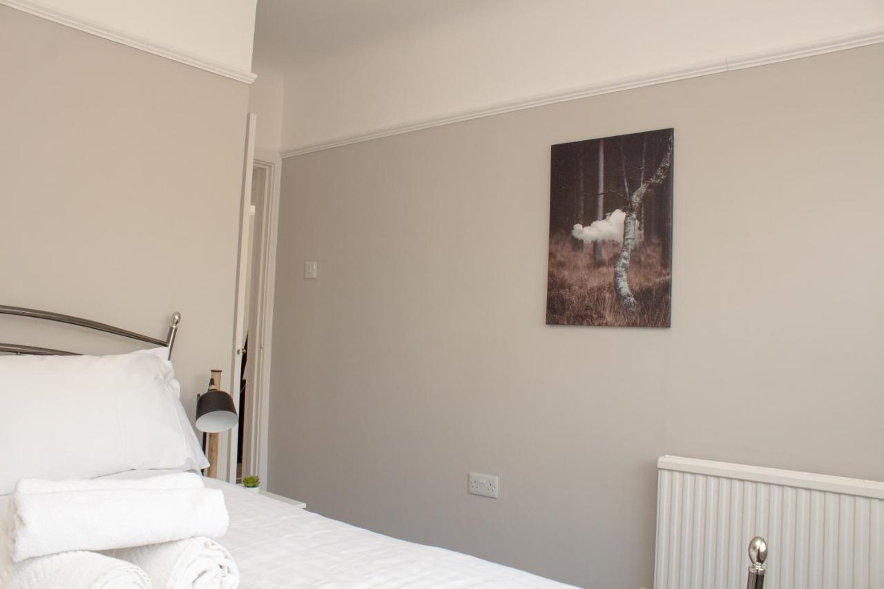 Cosy 3Bed Bungalow In West Kirby, Free Parking Frankby Εξωτερικό φωτογραφία