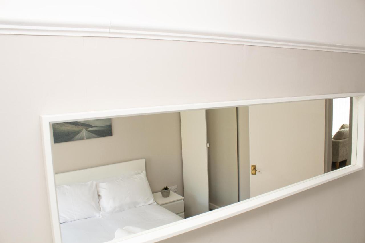 Cosy 3Bed Bungalow In West Kirby, Free Parking Frankby Εξωτερικό φωτογραφία